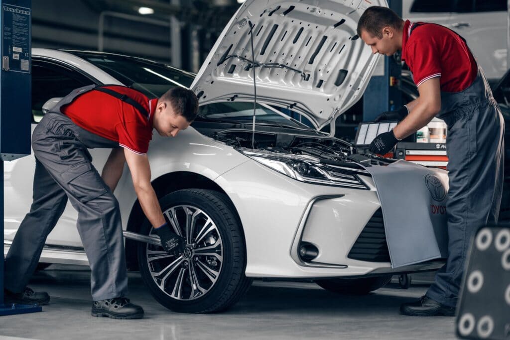 Новые автомобили 2025: обзор главных новинок